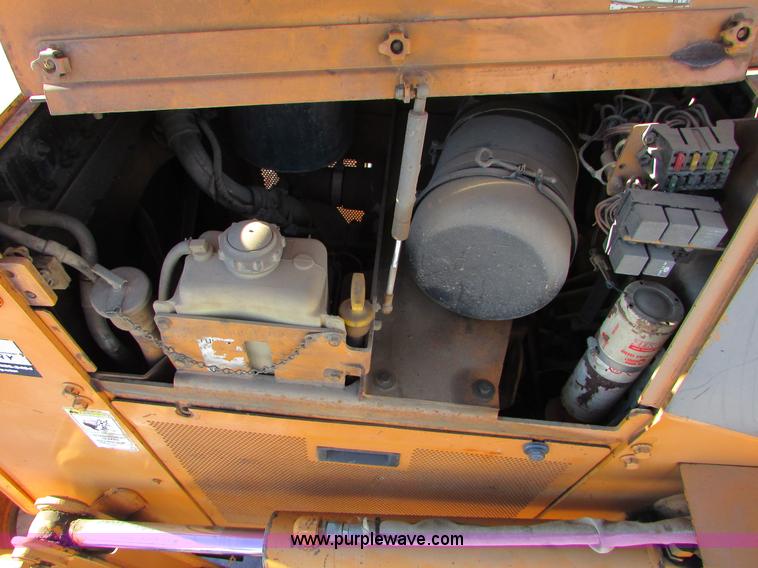 image for item I6673 2000 Case 650H LGP dozer