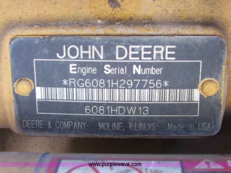 image for item I6674 2007 John Deere 772D articulated motor grader
