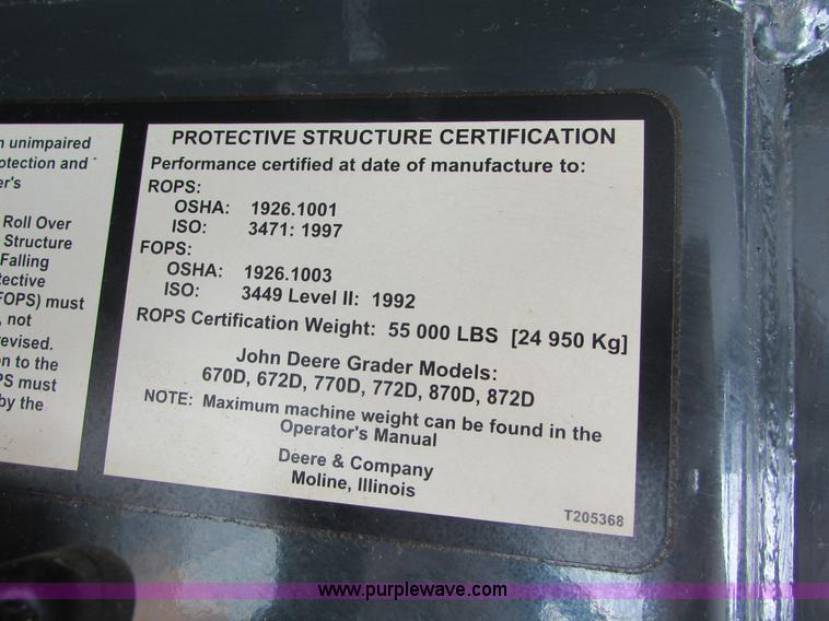 image for item I6674 2007 John Deere 772D articulated motor grader