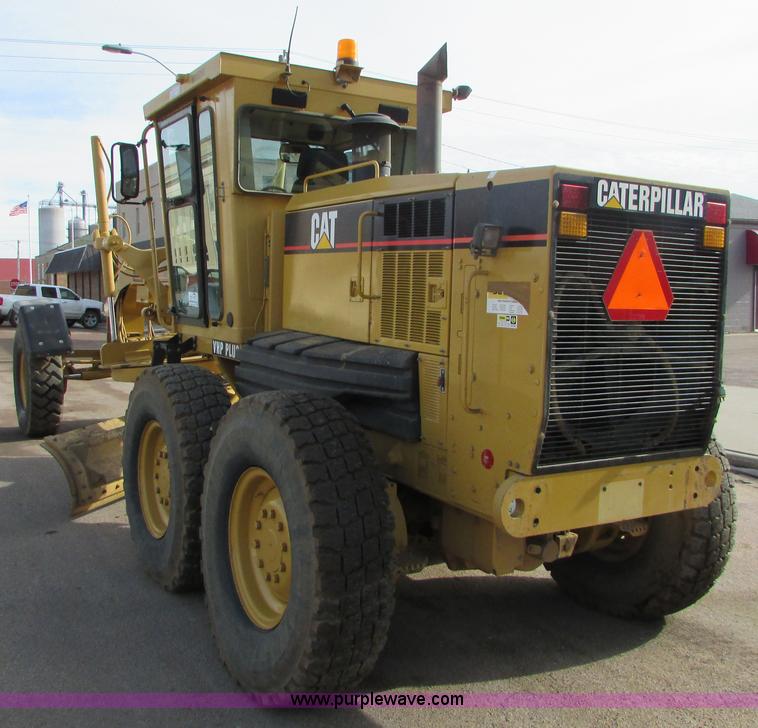image for item I6676 2005 Caterpillar 12H VHP Plus motor grader