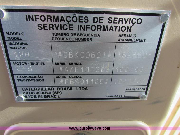 image for item I6676 2005 Caterpillar 12H VHP Plus motor grader