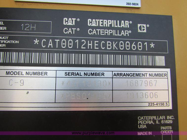 image for item I6676 2005 Caterpillar 12H VHP Plus motor grader