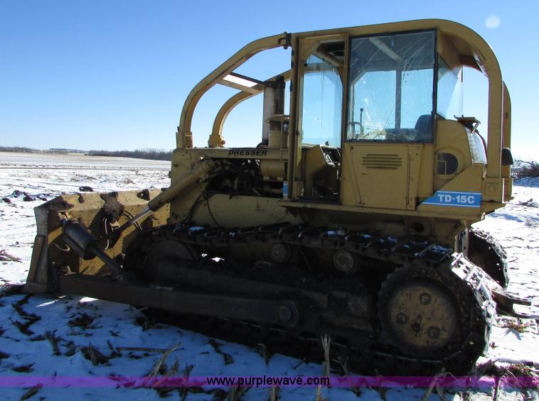 image for item I6677 Dresser TD15C dozer