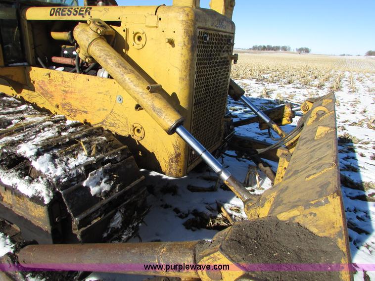 image for item I6677 Dresser TD15C dozer