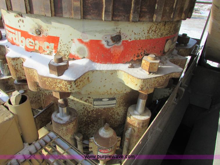 image for item I6681 Nordberg 1144 Omnicone cone crushing plant