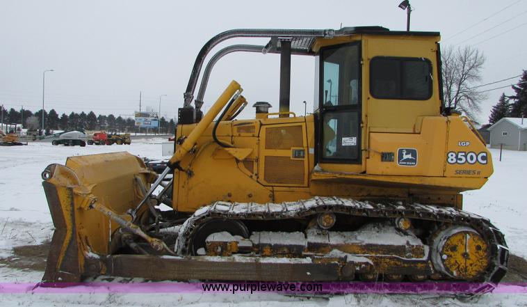 image for item I6685 1997 John Deere 850C Series II LGP dozer