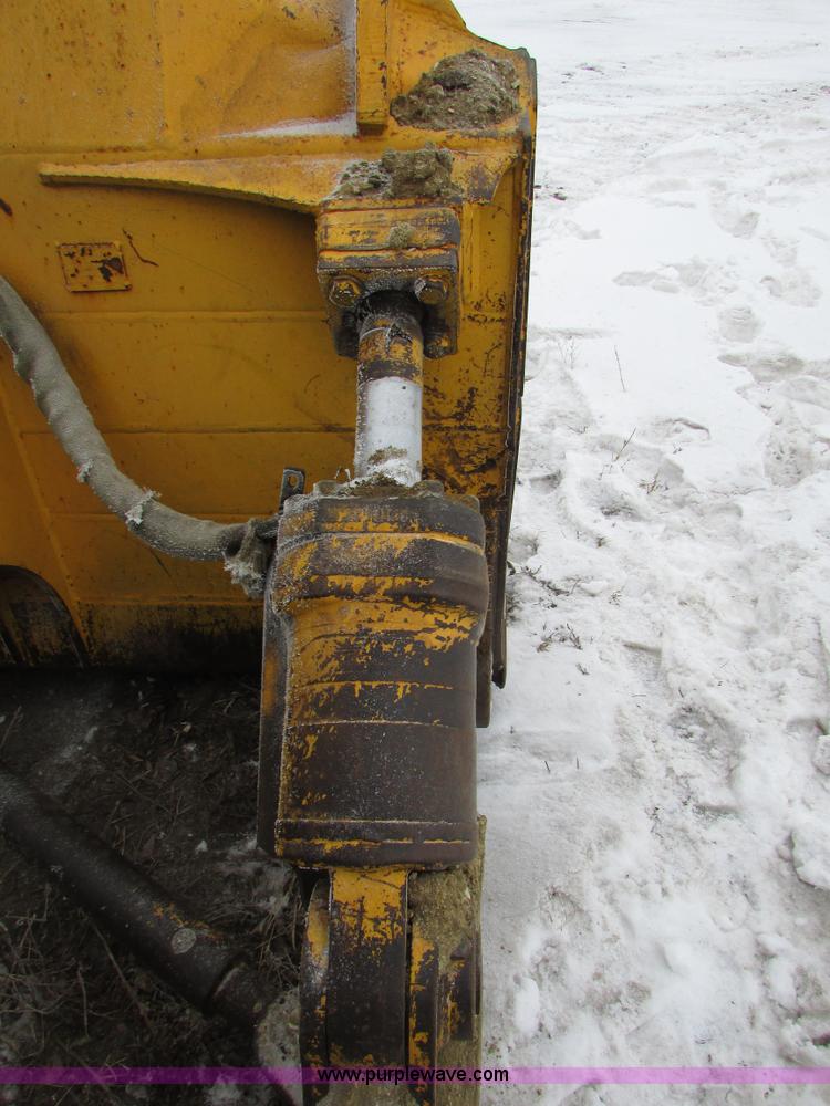 image for item I6685 1997 John Deere 850C Series II LGP dozer