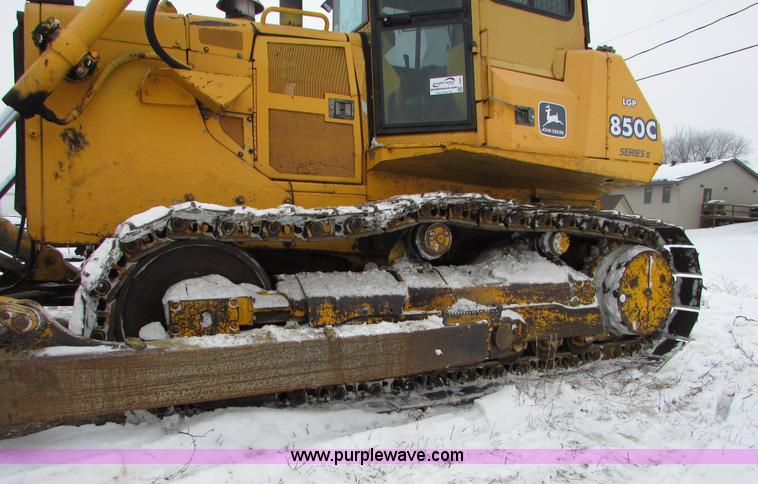 image for item I6685 1997 John Deere 850C Series II LGP dozer