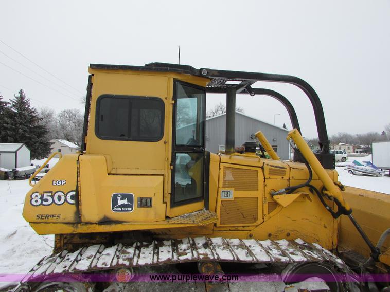 image for item I6685 1997 John Deere 850C Series II LGP dozer