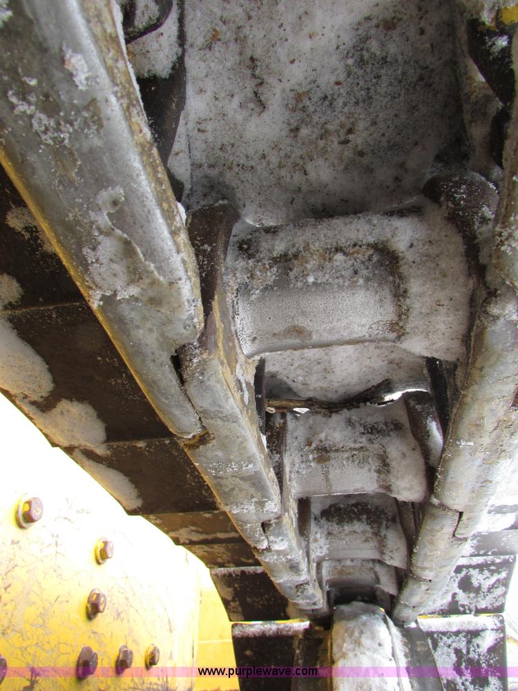 image for item I6685 1997 John Deere 850C Series II LGP dozer