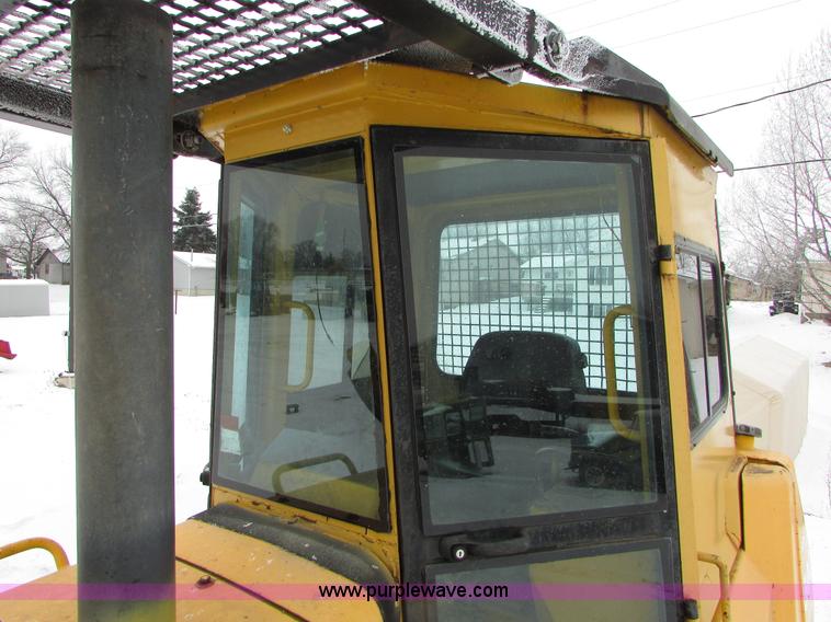 image for item I6685 1997 John Deere 850C Series II LGP dozer