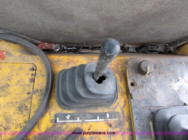 image for item I6685 1997 John Deere 850C Series II LGP dozer