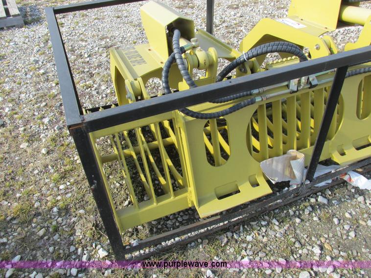 image for item I8766 Skid steer grapple bucket