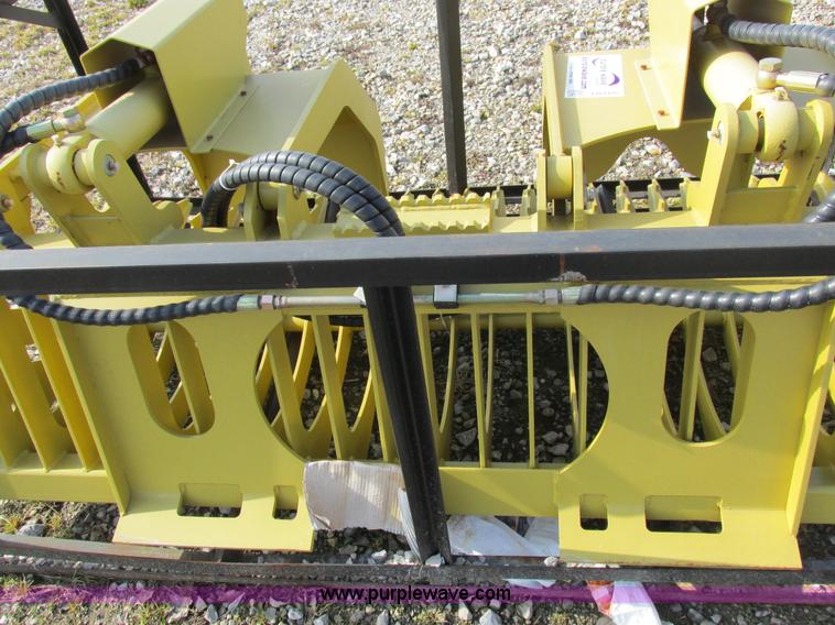 image for item I8766 Skid steer grapple bucket