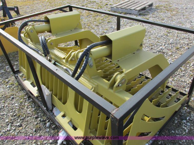 image for item I8766 Skid steer grapple bucket