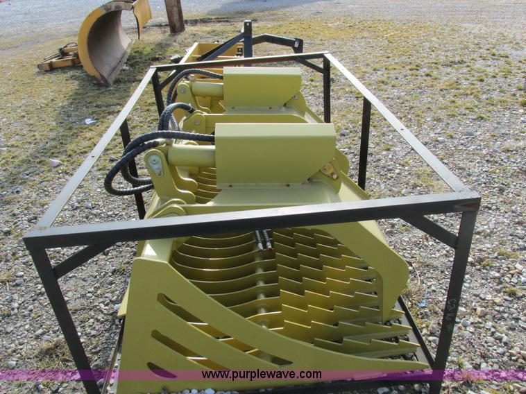 image for item I8766 Skid steer grapple bucket