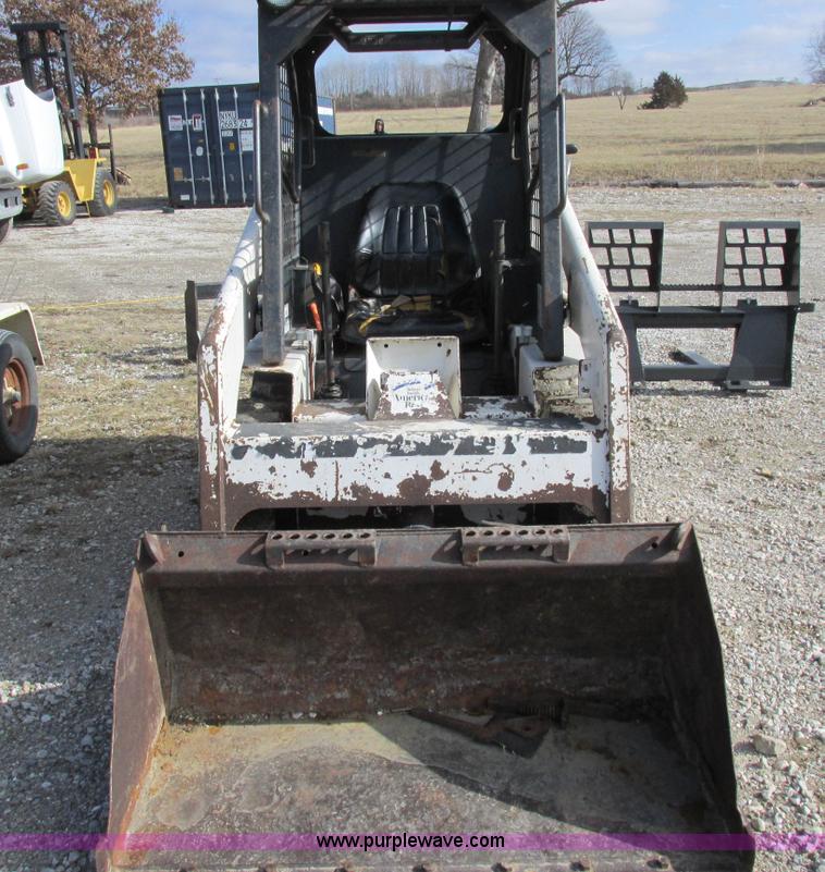 image for item I8768 Bobcat 542B skid steer