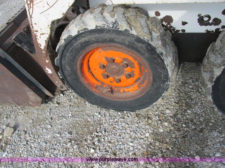 image for item I8768 Bobcat 542B skid steer