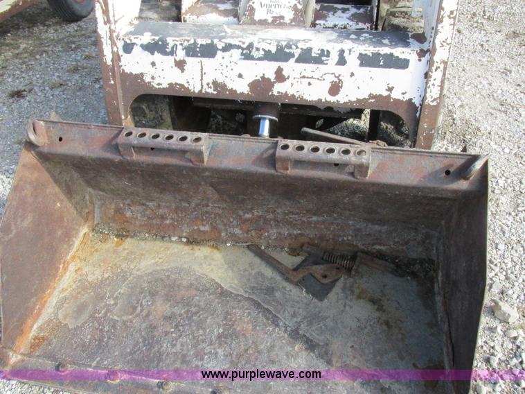 image for item I8768 Bobcat 542B skid steer