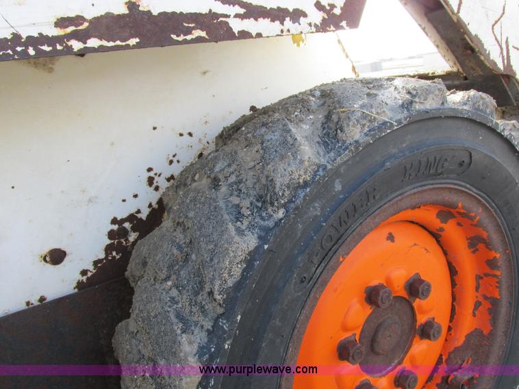image for item I8768 Bobcat 542B skid steer