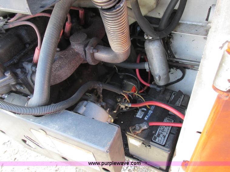 image for item I8768 Bobcat 542B skid steer