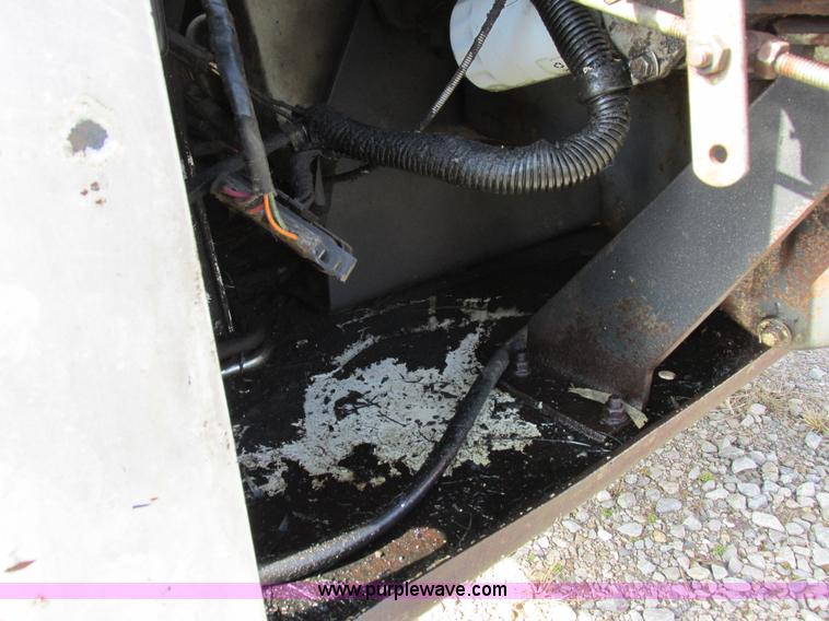 image for item I8768 Bobcat 542B skid steer