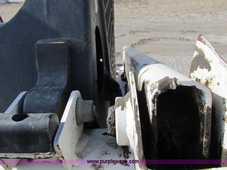 image for item I8768 Bobcat 542B skid steer