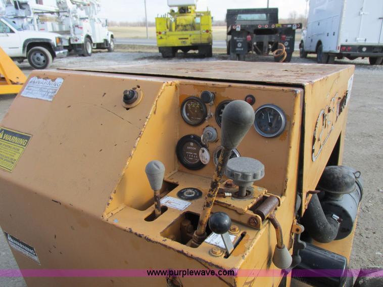 image for item I8784 1979 Case Maxi Sneaker vibratory plow