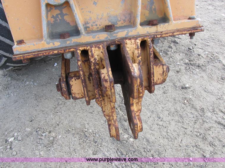 image for item I8784 1979 Case Maxi Sneaker vibratory plow