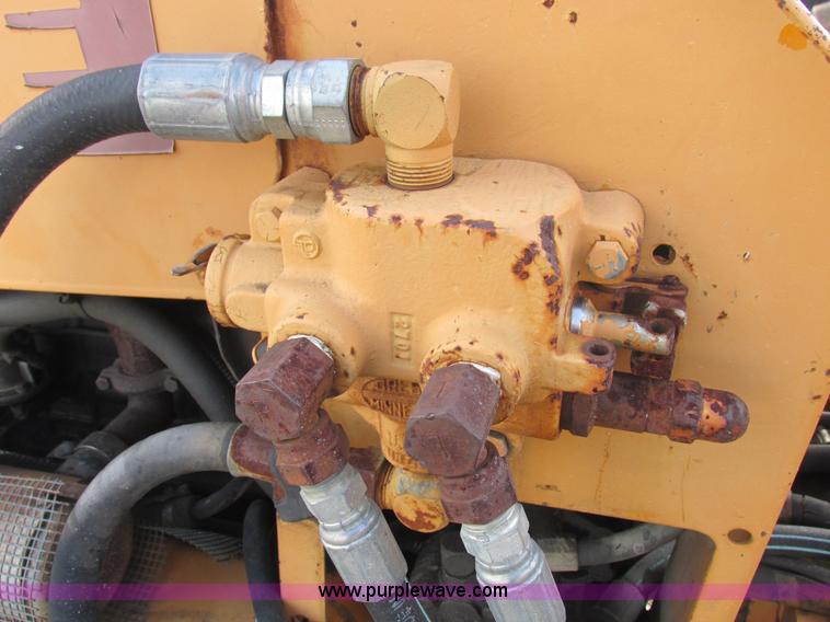 image for item I8784 1979 Case Maxi Sneaker vibratory plow