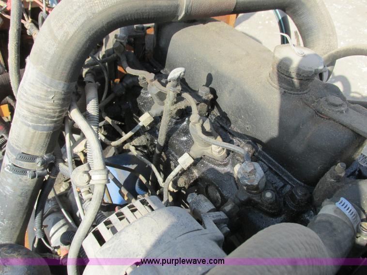 image for item I8784 1979 Case Maxi Sneaker vibratory plow