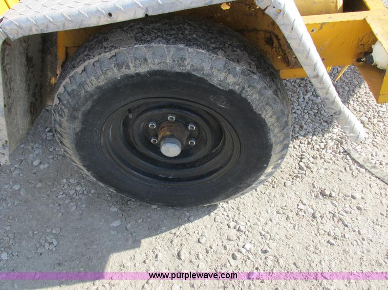 image for item I8785 Asplundh 180 wood chipper