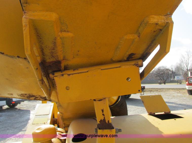 image for item I8785 Asplundh 180 wood chipper