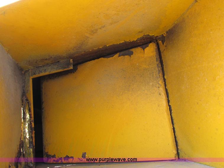 image for item I8785 Asplundh 180 wood chipper