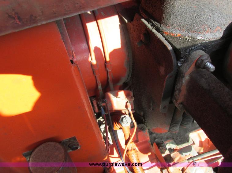 image for item I8786 Ditch Witch 350 SX vibratory plow