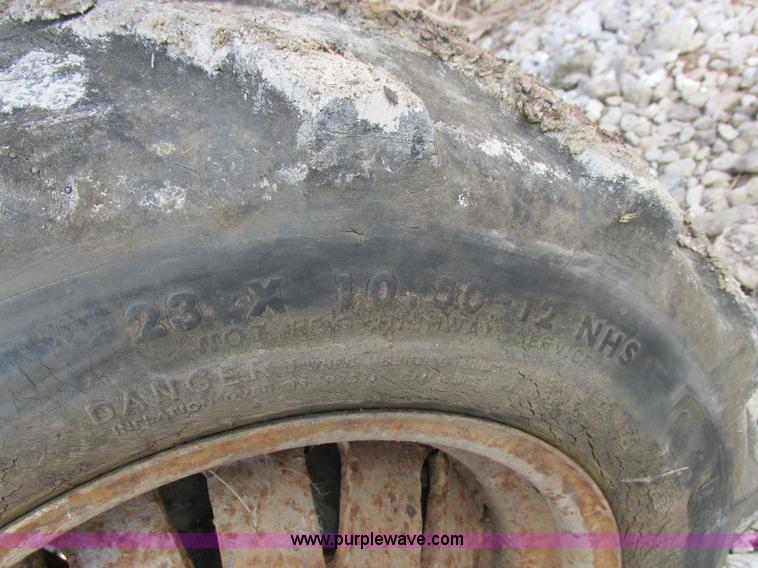 image for item I8786 Ditch Witch 350 SX vibratory plow