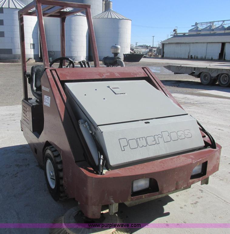 image for item I8804 Minuteman PowerBoss Armadillo SW9XR sweeper