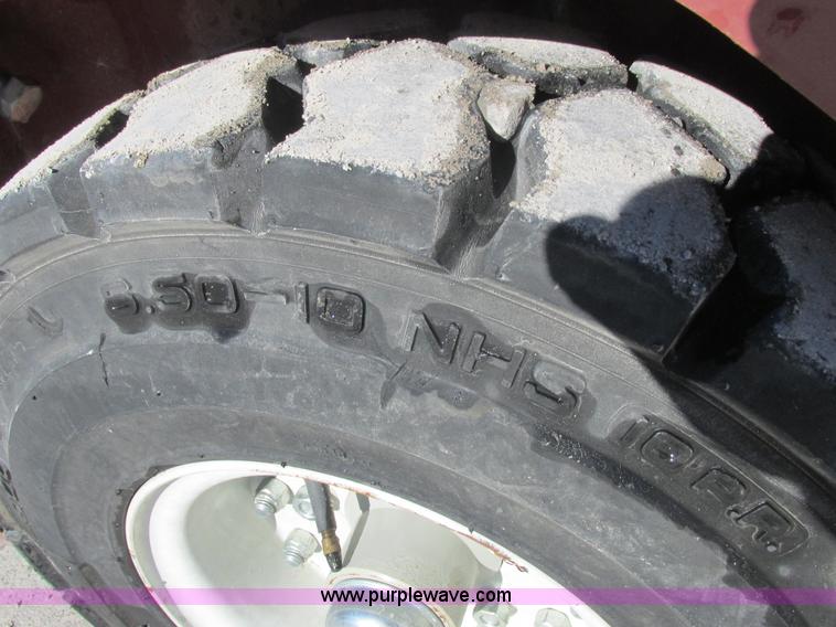 image for item I8804 Minuteman PowerBoss Armadillo SW9XR sweeper