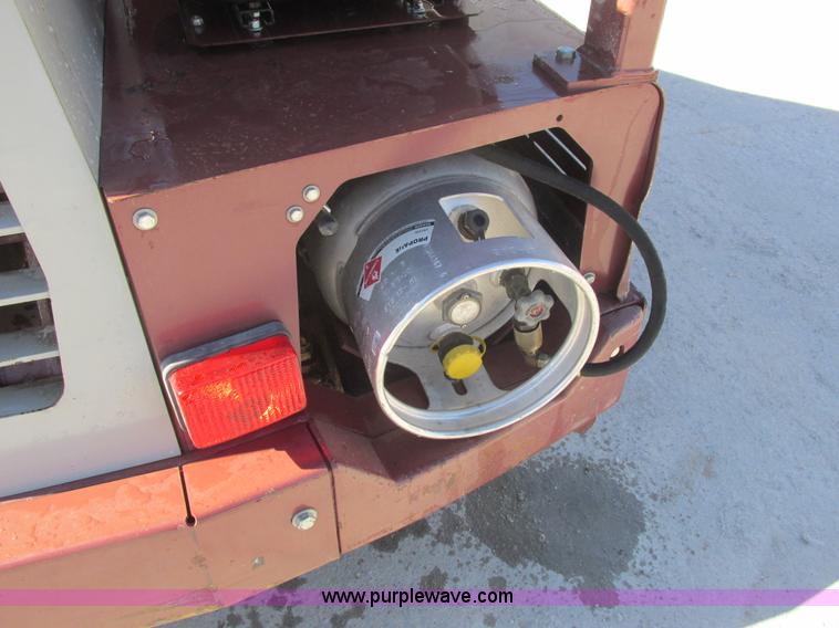 image for item I8804 Minuteman PowerBoss Armadillo SW9XR sweeper