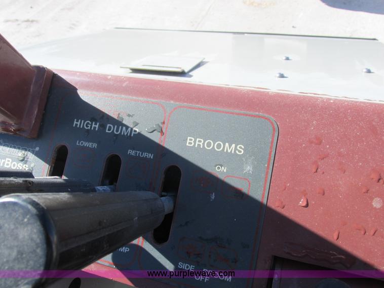 image for item I8804 Minuteman PowerBoss Armadillo SW9XR sweeper