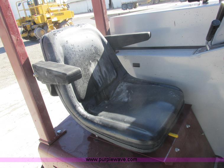 image for item I8804 Minuteman PowerBoss Armadillo SW9XR sweeper