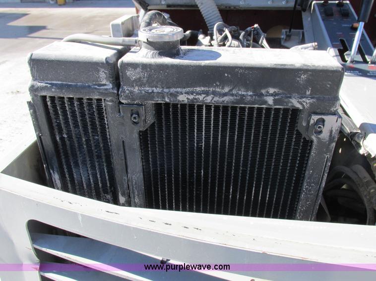 image for item I8804 Minuteman PowerBoss Armadillo SW9XR sweeper