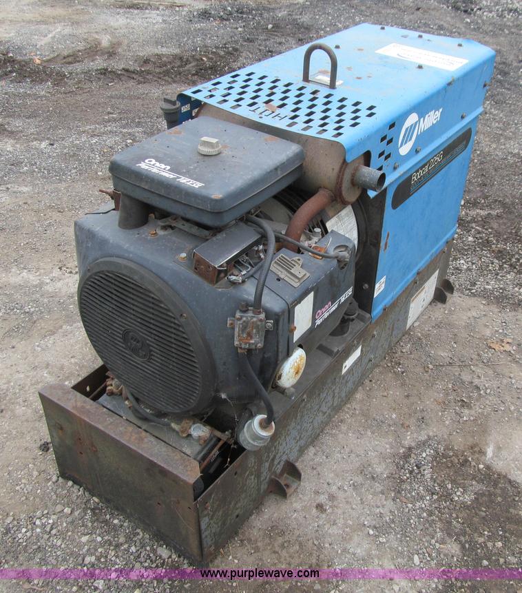 image for item J3321 Miller Bobcat 225 welder/generator
