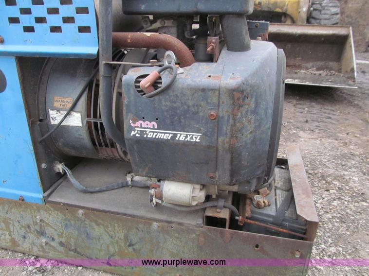 image for item J3321 Miller Bobcat 225 welder/generator