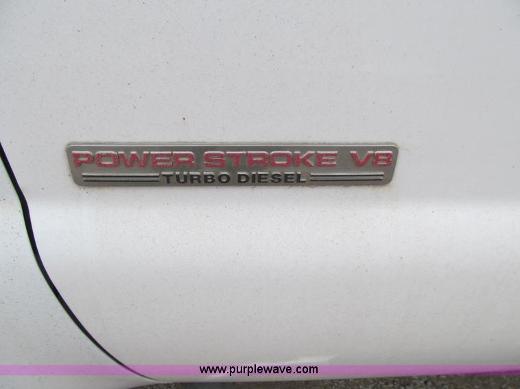 image for item J3324 2004 Ford F550 Super Duty XL utility truck