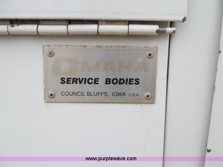 image for item J3324 2004 Ford F550 Super Duty XL utility truck