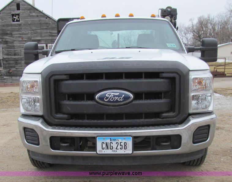 image for item J3325 2011 Ford F350 Super Duty XL service truck
