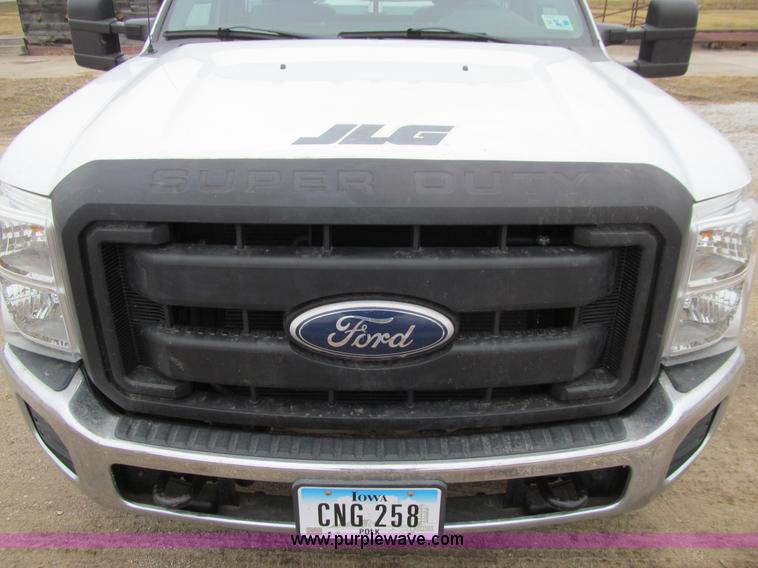 image for item J3325 2011 Ford F350 Super Duty XL service truck