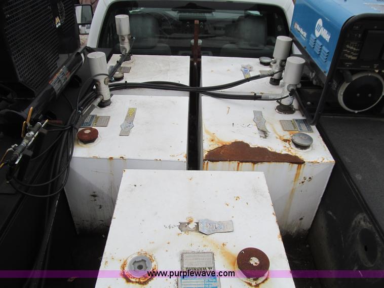 image for item J3325 2011 Ford F350 Super Duty XL service truck