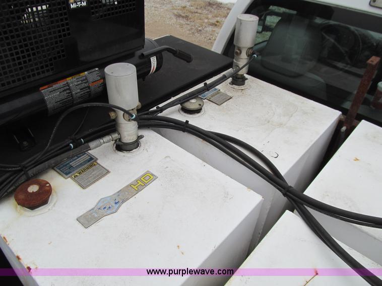 image for item J3325 2011 Ford F350 Super Duty XL service truck